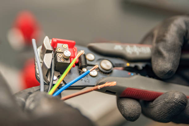 Best Electrical Repair Services  in Raymond, WA